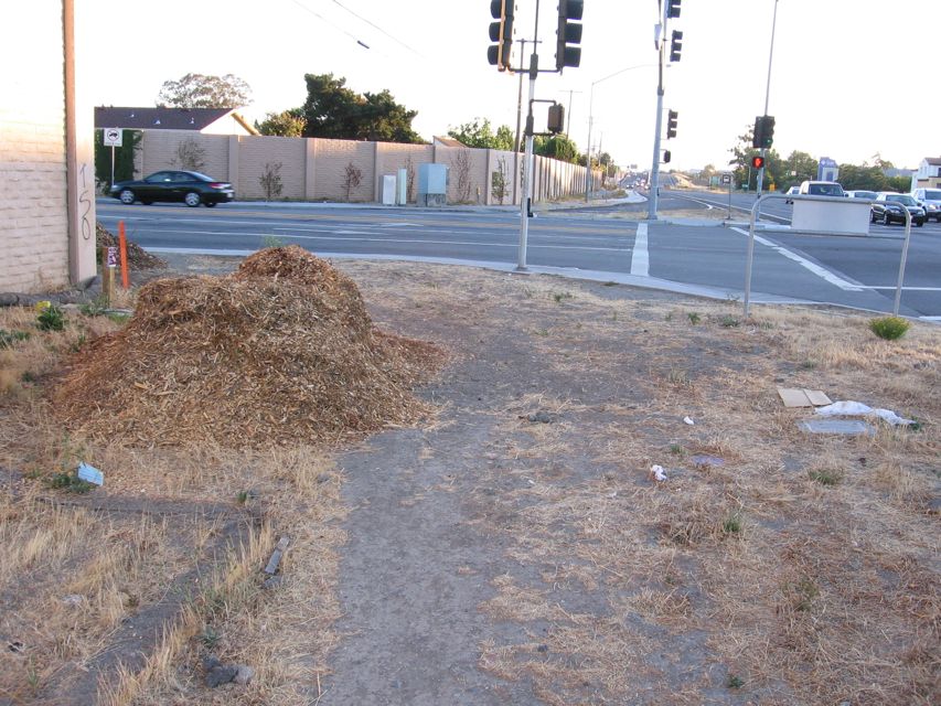 Looking backwards, Montague at DeLaCruz.