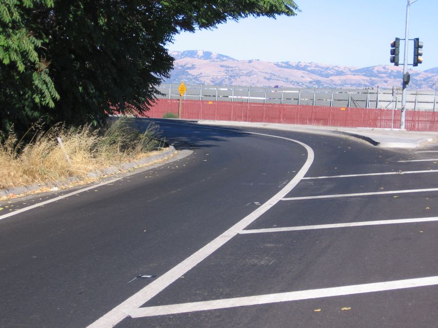 blind turn, without car